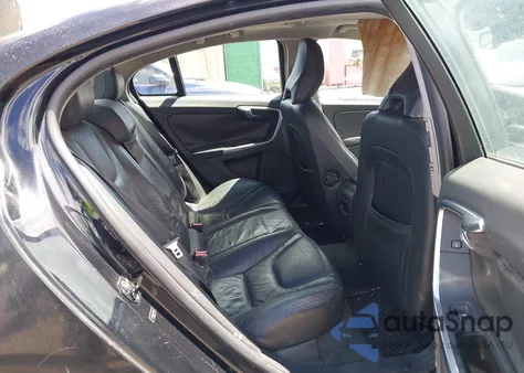 2012 Volvo S60 T5 из США, поврежденный, VIN YV1622FS5C2106259